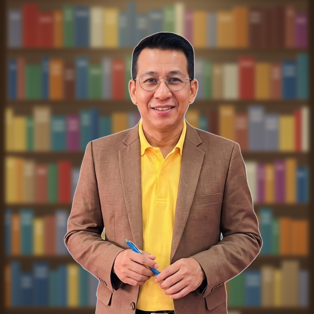 นายธนวัฒน์ พรมทา